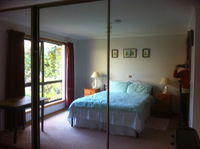 Book Howth Accommodation Vacations Accommodation Batemans Bay Accommodation Batemans Bay
