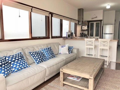 Bluey's - Accommodation Batemans Bay 1