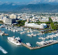 Boatel Cairns - Accommodation Batemans Bay