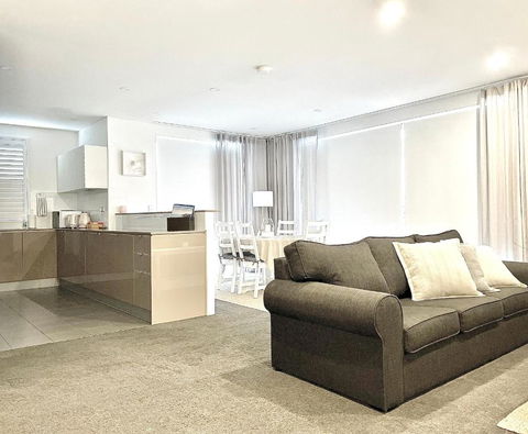 The Loft - Accommodation Batemans Bay 2