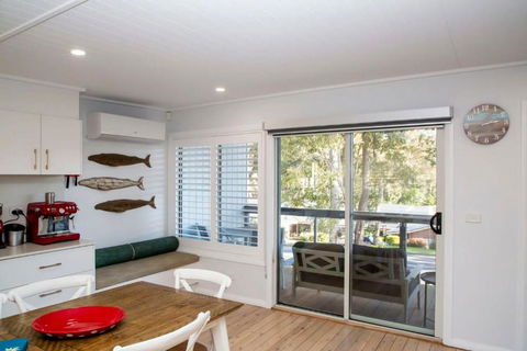 The Surf Beach House Surf Beach - Accommodation Batemans Bay 1