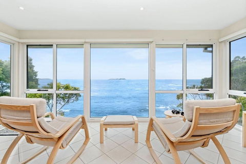 Tollgate Beach House - Accommodation Batemans Bay 0