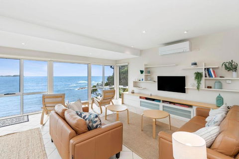 Tollgate Beach House - Accommodation Batemans Bay 1