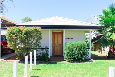 Warrego Hotel Motel Cunnamulla - Accommodation Batemans Bay 2