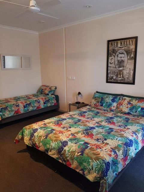 Wentworth Central Motor Inn - Accommodation Batemans Bay 3