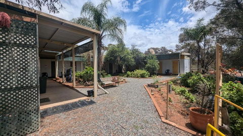 Widgiemooltha Caravan Park - Accommodation Batemans Bay 2