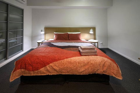 ZEN CITY & SEA Executive 1-BR Suite In Darwin CBD - Accommodation Batemans Bay 1