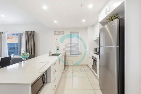 ZEN OCEAN BLISS - Cozy 2-BR/2-BA Sea View Retreat - Accommodation Batemans Bay 2