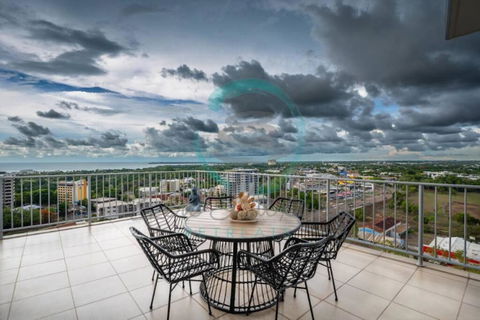 ZEN Pinnacle Penthouse (2) 3-BR Panoramic Retreat - Accommodation Batemans Bay 0