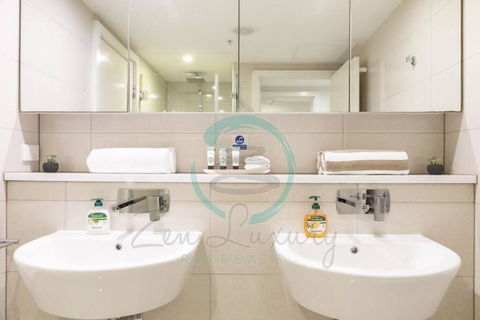 ZEN SUN CITY Cozy 2-BR/2-BA Ocean View Retreat - Accommodation Batemans Bay 2