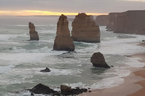 Private Express Experience - 12 Apostles - Accommodation Batemans Bay 1