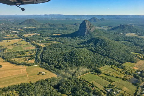 Deluxe Seaplane Tour Noosa To Glasshouse Adventure For 2 With Photobook - Accommodation Batemans Bay 4