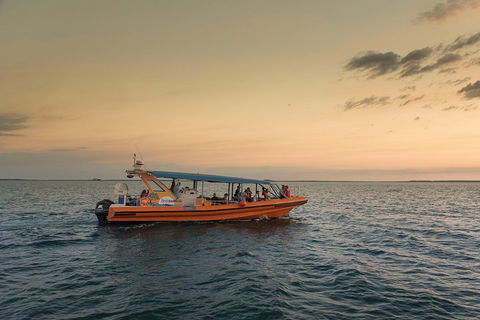 Darwin Sunset Cruise Including Fish 'n' Chips - Accommodation Batemans Bay 4