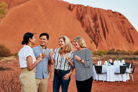 Uluru (Ayers Rock) Sunset With Outback Barbecue Dinner And Star Tour - Accommodation Batemans Bay 5