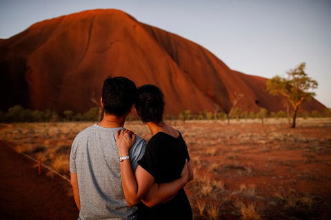 Uluru Sunrise And Guided Base Walk - Accommodation Batemans Bay 2
