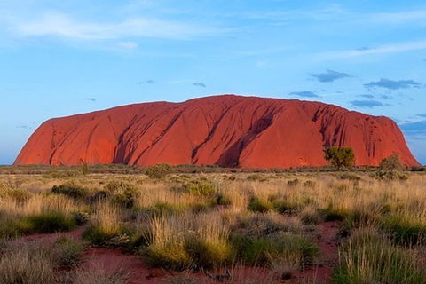 Alice Springs, Uluru Ayers Rock & Kings Canyon 8 Days Touring Package - Accommodation Batemans Bay 5
