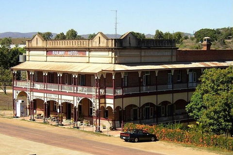 8-Day Outback Experience From Queensland - Accommodation Batemans Bay 2
