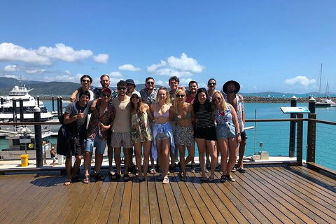 2-Night Whitsundays Sailing Cruise Incl. Whitehaven Beach & Great Barrier Reef - Accommodation Batemans Bay 2