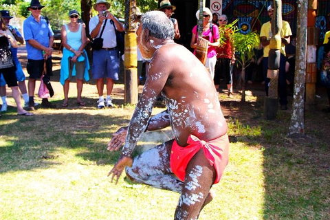 Tiwi By Design Day Tour - Accommodation Batemans Bay 5