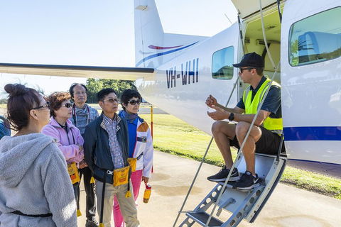 Scenic Flight - Great Barrier Reef, Heart Reef, Whitehaven Beach & Hill Inlet! - Accommodation Batemans Bay 1