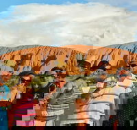 Ayers Rock Day Trip from Alice Springs Including Uluru Kata Tjuta and Sunset BBQ Dinner - Accommodation Batemans Bay