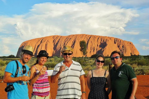 Ayers Rock Day Trip From Alice Springs Including Uluru, Kata Tjuta And Sunset BBQ Dinner - Accommodation Batemans Bay 0