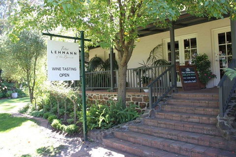 Barossa Valley Wineries Tour With Tastings And Lunch From Adelaide - Accommodation Batemans Bay 2