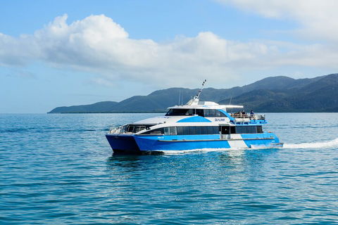 Magnetic Island Round-Trip Ferry From Townsville - Accommodation Batemans Bay 1