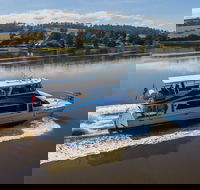 2.5 Hour Morning Discovery Cruise including sailing into the Cataract Gorge - Accommodation Batemans Bay