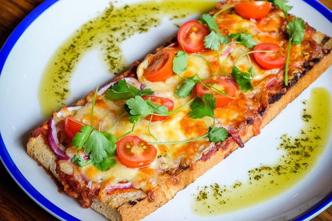 Food Tour Melbourne - St Kilda - Accommodation Batemans Bay 1