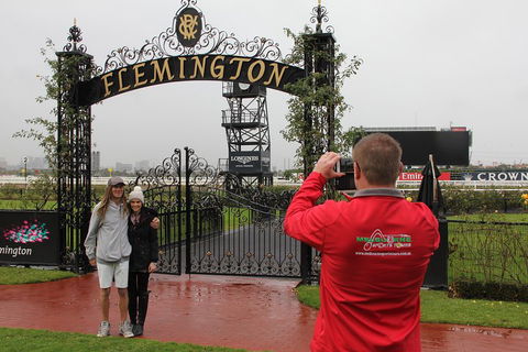 Ultimate Sports Lovers Bus Tour Of Melbourne - Accommodation Batemans Bay 1