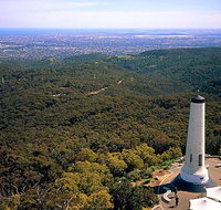 Barossa Valley Intimate Winery Tour via Adelaide Hills by Private Limo - Accommodation Batemans Bay