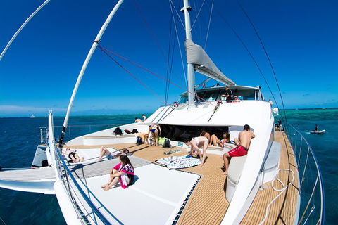 Passions Of Paradise Great Barrier Reef Snorkel And Dive Cruise From Cairns By Luxury Catamaran - Accommodation Batemans Bay 3