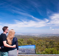 Cleland Wildlife Park Tour from Adelaide including Mount Lofty Summit - Accommodation Batemans Bay