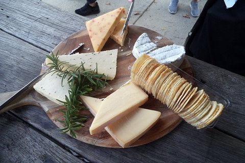 Wine Tasting Day Trip And Swan Valley River Cruise To Perth - Accommodation Batemans Bay 5