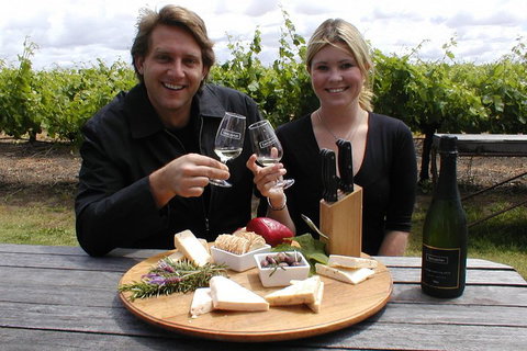 Swan Valley Tour From Perth: Wine, Beer And Chocolate Tastings - Accommodation Batemans Bay 4